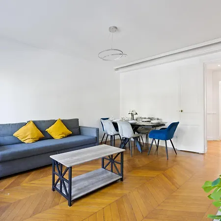 Arc De Triomphe Luxurious 3 Bedroom With Netflix Paris