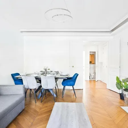 Arc De Triomphe Luxurious 3 Bedroom With Netflix Apartment Paris